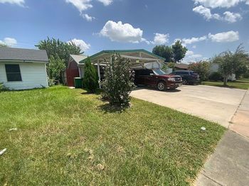 1838 Huge Oaks Street