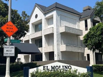 300 N El Molino Avenue