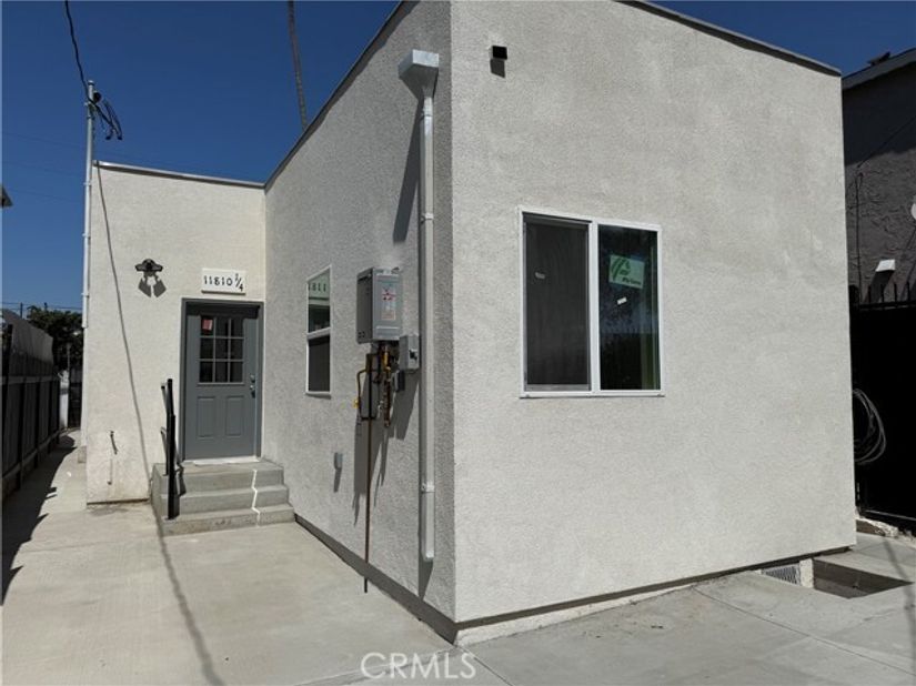 11810 S Figueroa, Los Angeles CA 90061