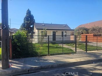1057 S Alma