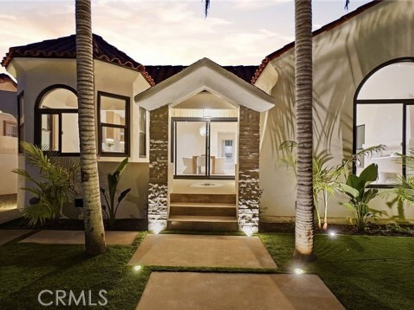 2943 Chesapeake, Los Angeles CA 90016