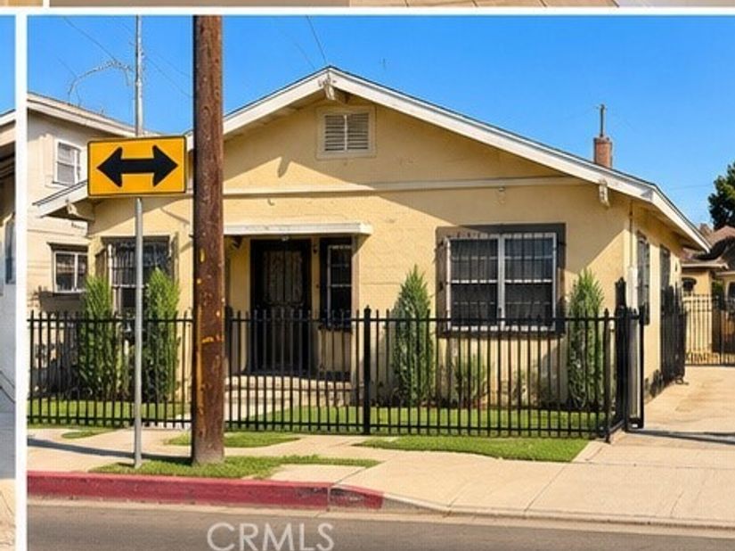 4267 Menlo, Los Angeles CA 90037
