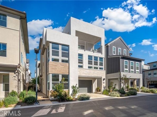120 Parkland Alley, Lake Forest (el Toro) CA 92630