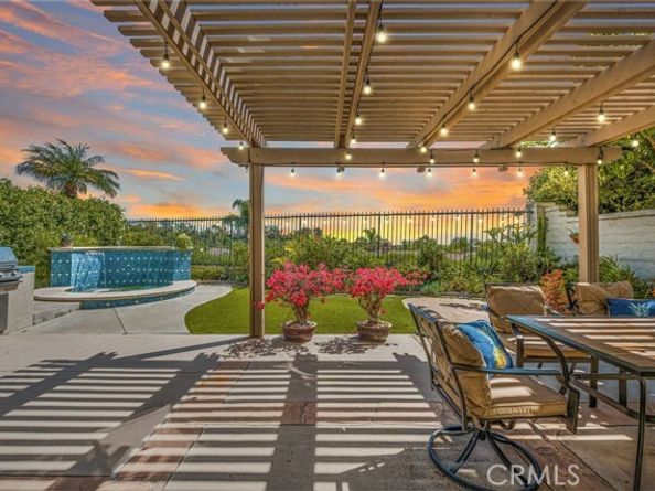 4 Santa Rita, Lake Forest (el Toro) CA 92610