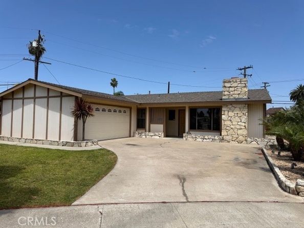 6951 Lenis, Huntington Beach CA 92647