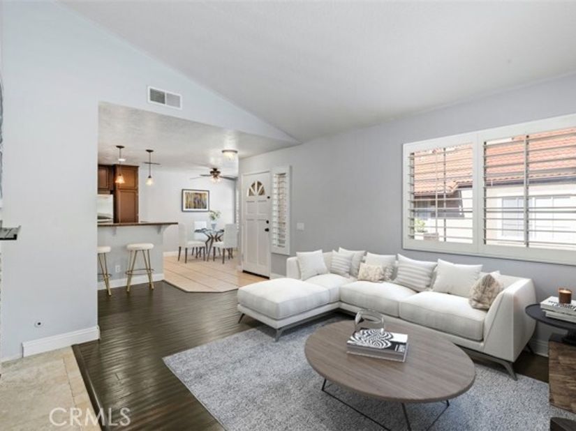 21227 Camelia 18, Lake Forest (el Toro) CA 92630