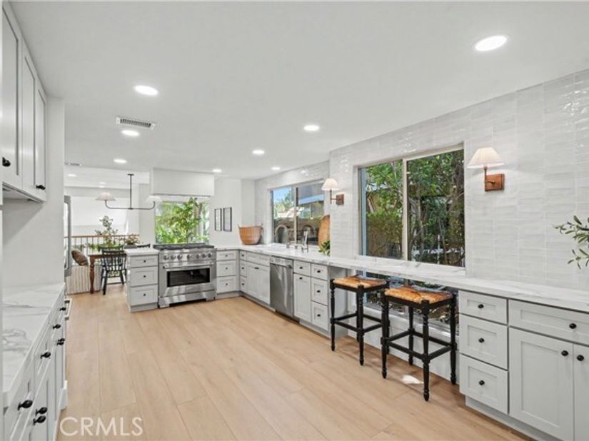 6 Canyon Ridge, Irvine CA 92603