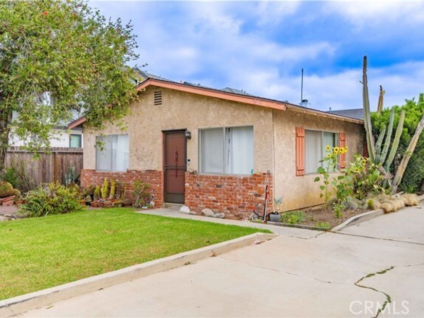 218 E 16th, Costa Mesa CA 92627