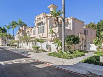 1386 Serena Circle