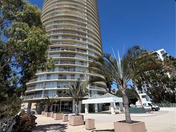 700 E Ocean