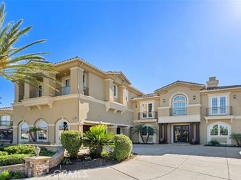 1159 S Pointe Premier