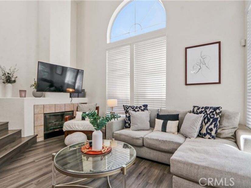 1071 S Volterra, Anaheim CA 92808