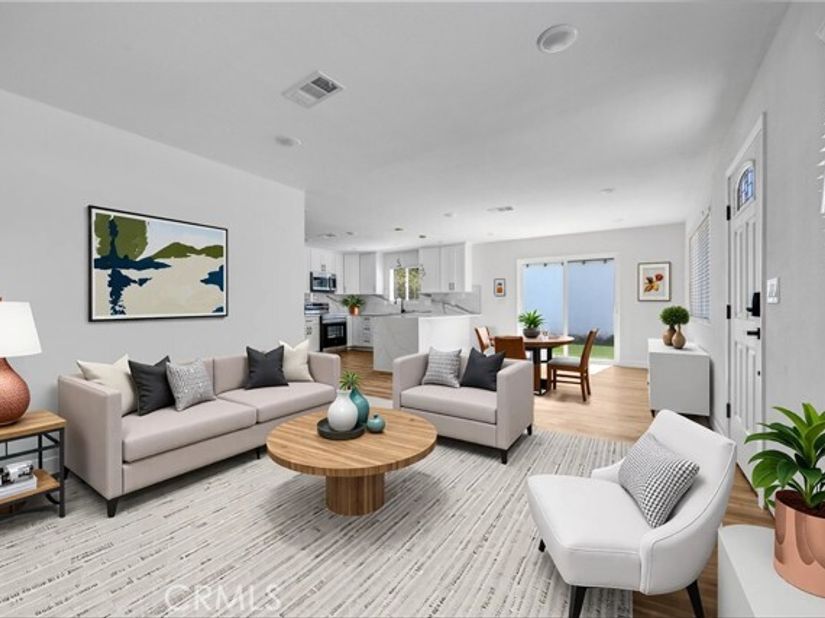 13831 Bessemer, Los Angeles CA 91401