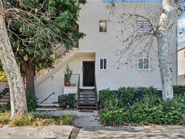 7439 Woodman Avenue 31, Van Nuys (los Angeles) CA 91405