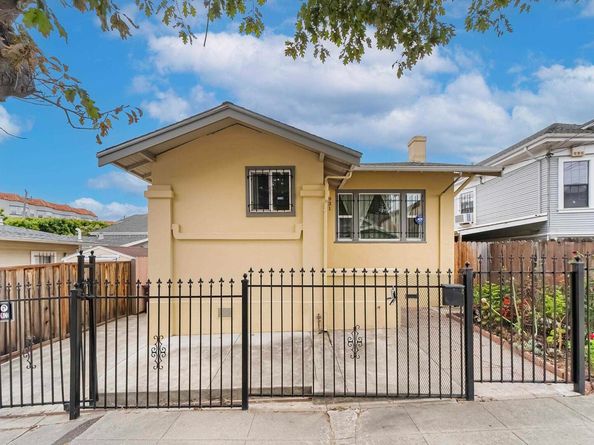 931 E 23Rd St, Oakland CA 94606