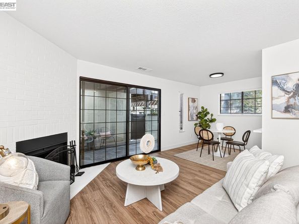 670 Peters, Pleasanton CA 94566