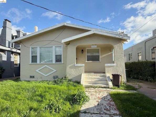 2562 67th Ave, Oakland CA 94605