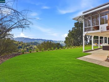 128 Diablo View Dr