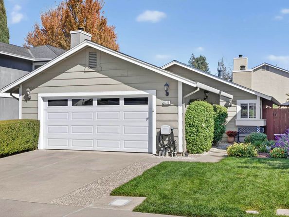 2229 Delucchi Drive, Pleasanton CA 94588