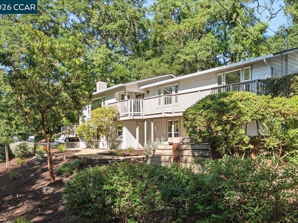3 Mountain View Pl, Lafayette CA 94549