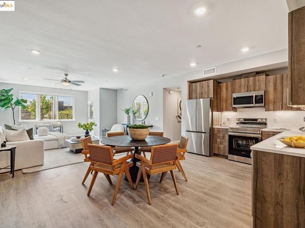 2400 Adeline ST 402, Oakland CA 94607