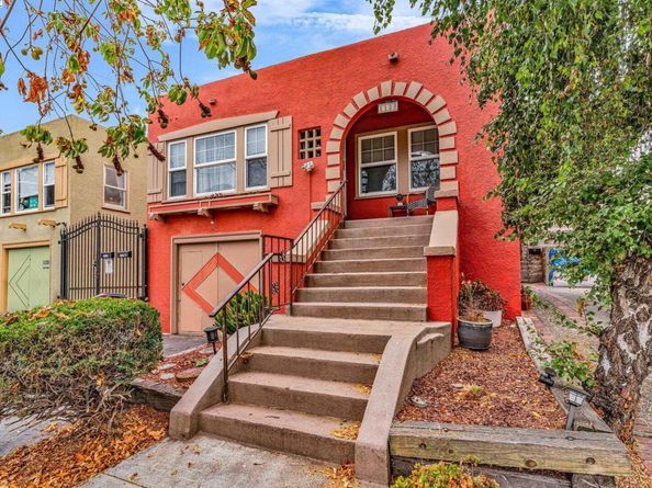 1128 Delaware St, Berkeley CA 94702