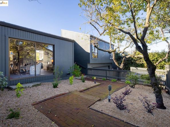 568 Vistamont Ave, Berkeley CA 94708