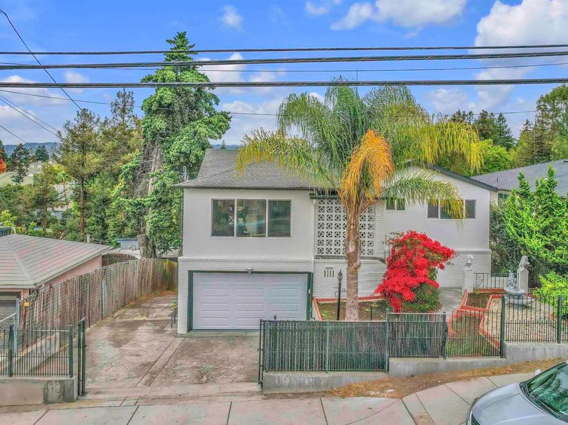 1836 East Ave, Hayward CA 94541