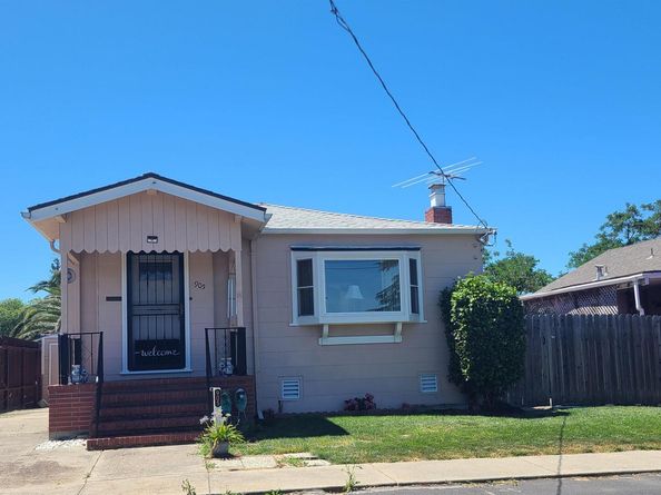 905 1st Street, Rodeo CA 94572