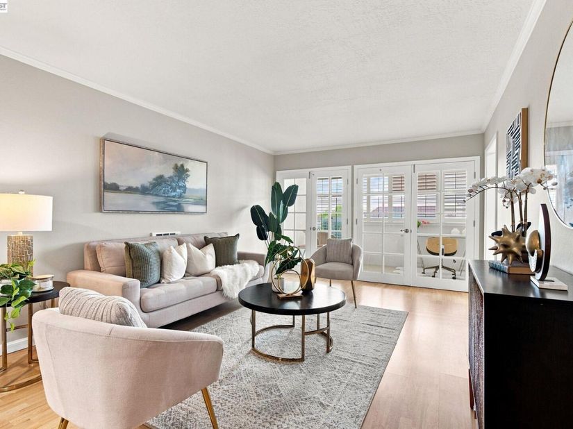 2137 Otis Dr 101, Alameda CA 94501