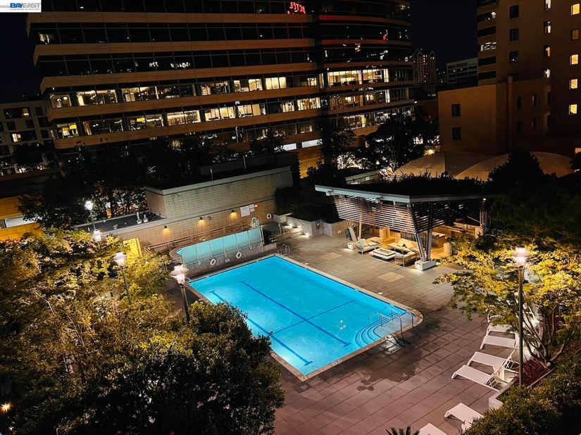 38 N Almaden Blvd 608, San Jose CA 95110