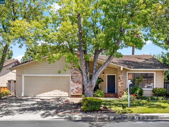 4495 Sweet Shrub Ct, Concord CA 94521