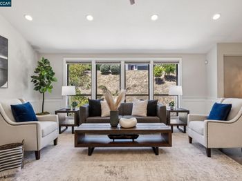 12 Heritage Oaks Rd