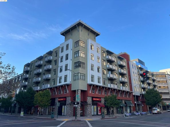 989 Franklin Street 307, Oakland CA 94607