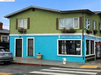3700 Foothill Blvd