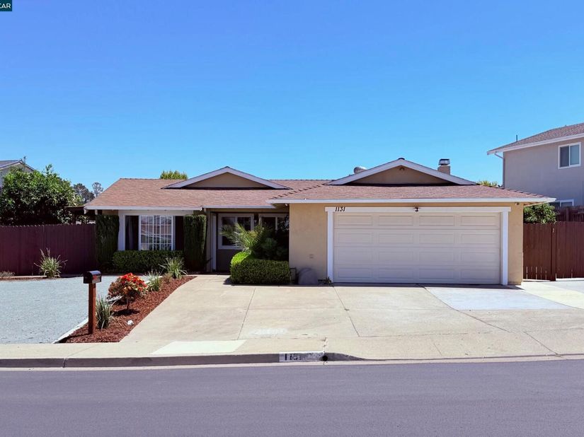 1131 Langlie Ct, Rodeo CA 94572
