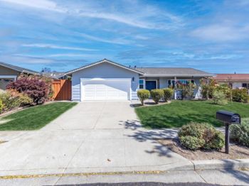 38475 Jacaranda Dr