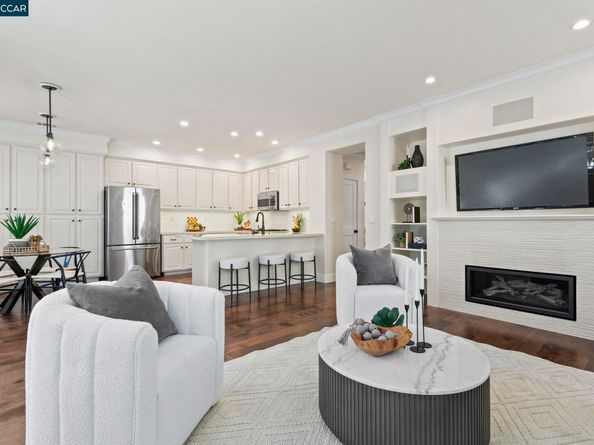 218 Abigail Cir, Danville CA 94506