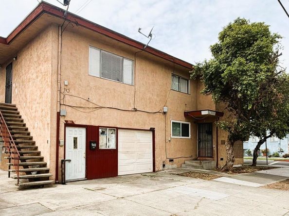 7401 -7411 Hillside St, Oakland CA 94605