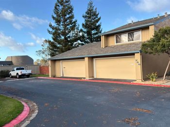 748 Aries Ln
