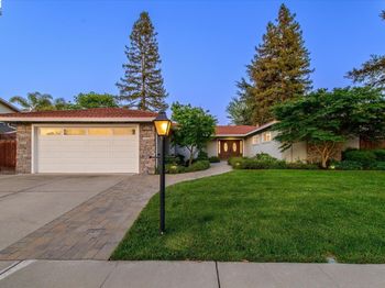 1778 Beachwood Way