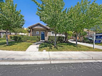 1224 Bridlewood Ct