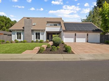 16 Leeds Ct
