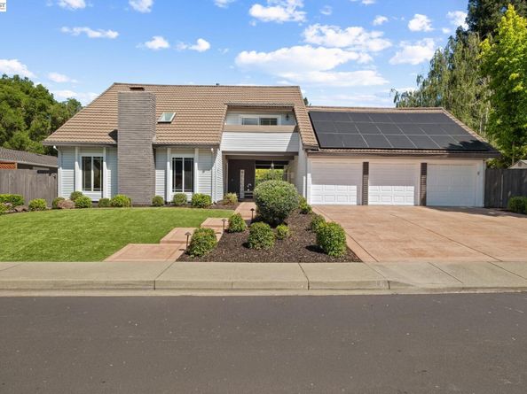 16 Leeds Ct, Danville CA 94526