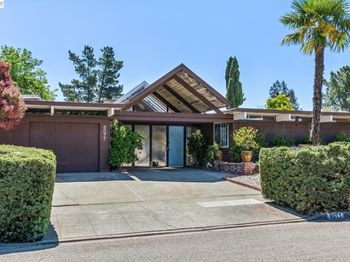 8077 Shay Dr