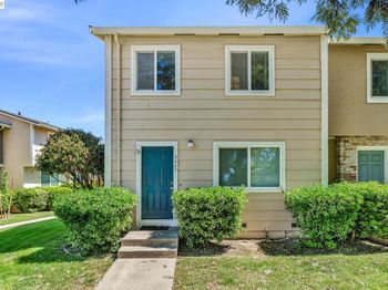 3667 Carrigan Cmn