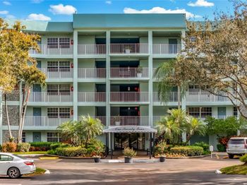 806 Cypress Grove Ln