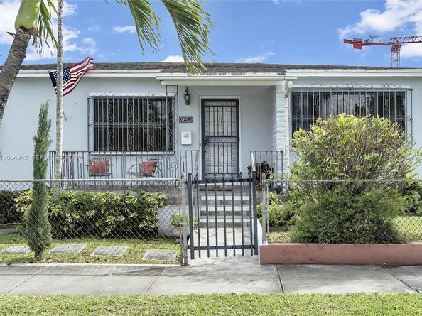 3694 NW 20th St, Miami FL 33142