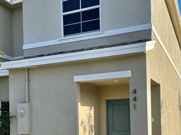 441 NE 5th Ter, Florida City FL 33034