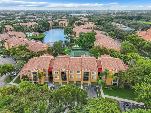 2320 E Preserve Way 202, Miramar FL 33025